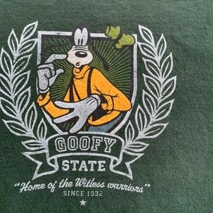 Goofy State Tshirt Walt Disney World Shirt Green Home Of The Witless Warriors